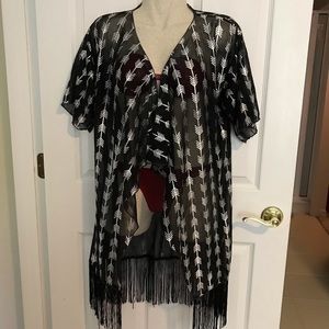 Small LuLaRoe Swimsuit Coverup Black & Silver